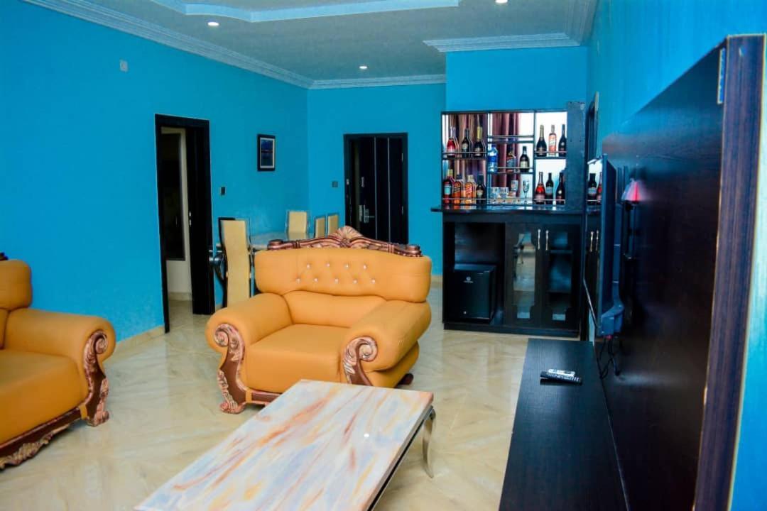Wetland Hotel Ughelli Exterior photo